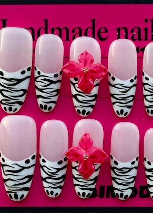 QIMODO Handcrafted Press-On Nails – Glam Pink Zebra & 3D Flower Design