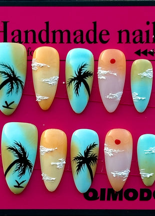 Handmade Press-On Nails with Stunning Beach Vibes Design